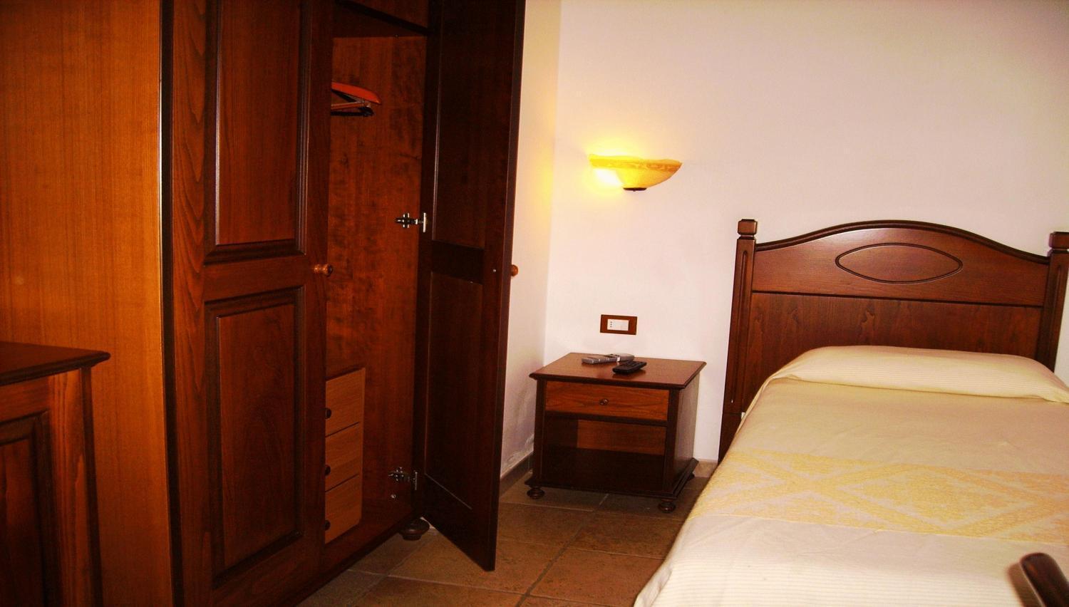 San Giovanni Suèrgiu Hotel Perda Rubia מראה חיצוני תמונה